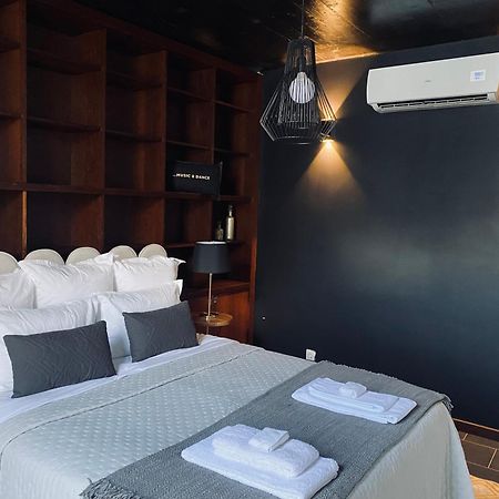 アングラ・ド・エロイーズモCasa Maramarアパートメント エクステリア 写真